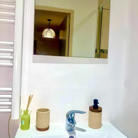 Апартаменты Charming In Center