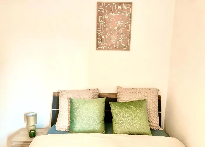 Charming In Center * Нанси